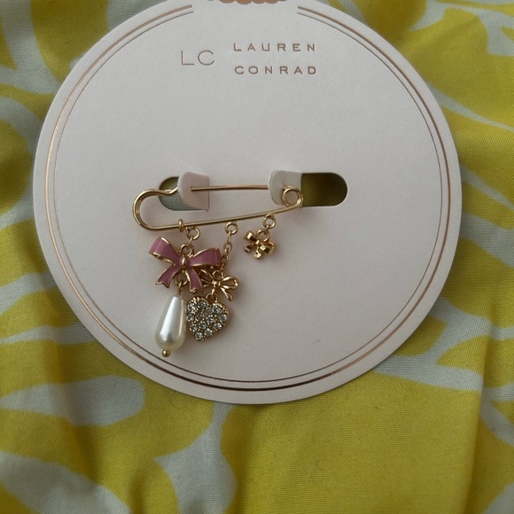 LC Lauren Conrad Gold Bow and Pink Enamel Charm Brooch with Pearl Drop - Picture 4 of 4